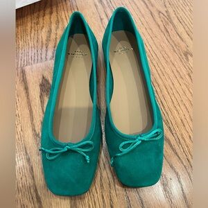 NWT Ann Masburn green suede square toe ballet flats